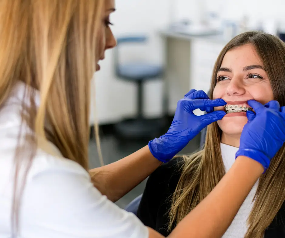 Optimizando el Tratamiento Ortodóncico Secuencia de Arcos en Ortodoncia